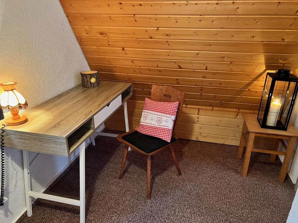 Urige Berghuette Mit Kamin Und Sauna Im Erzgebirge Nahe Schwarzwassertal Pobershau Zewnętrze zdjęcie